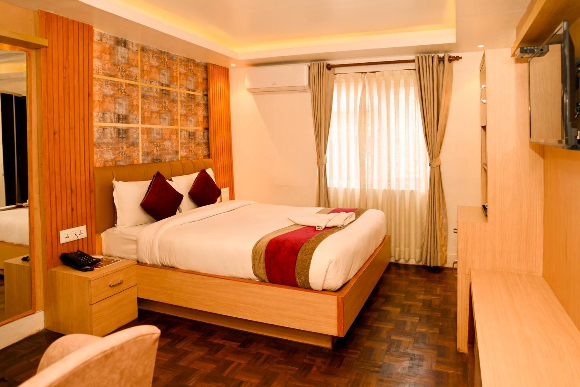 Hotel Elegant Kathmandu Inn Kültér fotó